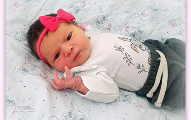 Paulina Gw&oacute;źdź, c&oacute;rka Darii i Dennisa, ur.27.05.2026, godz 09:31